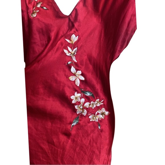 OSCAR DE LA RENTA Vintage 70s Silk Sateen ruby red caftan like v-neck maxi dress - Picture 6 of 14